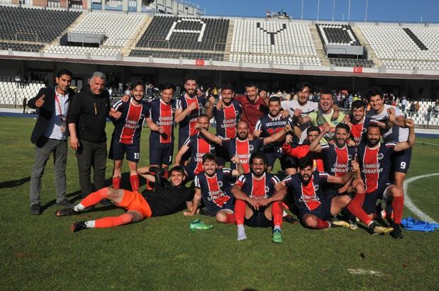 Aydınspor küme düşerken Karpuzlu BAL’a çıktı