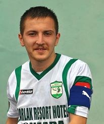 Aykut Gezer Kanaryaspor’da