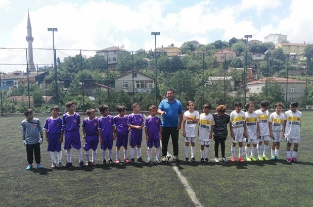 Ümraniyespor ile Damlaspor yenişemedi