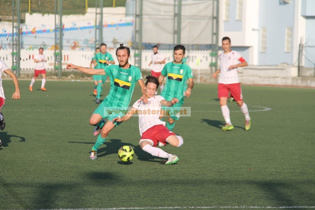Ataşehir Çamoluk liderliğini sürdürdü