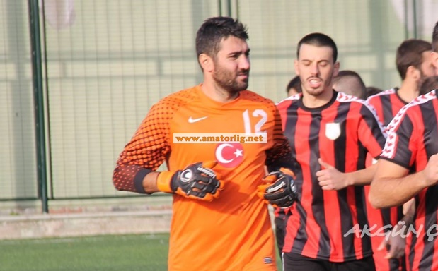 Mustafa Aykırı takımında kaldı