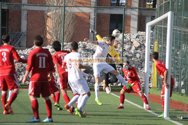 Bağlarbaşı ve Bostancıspor maçında gol yok