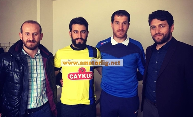 Karaderespor orta sahasını Vahap Deniz ile kuvvetlendirdi