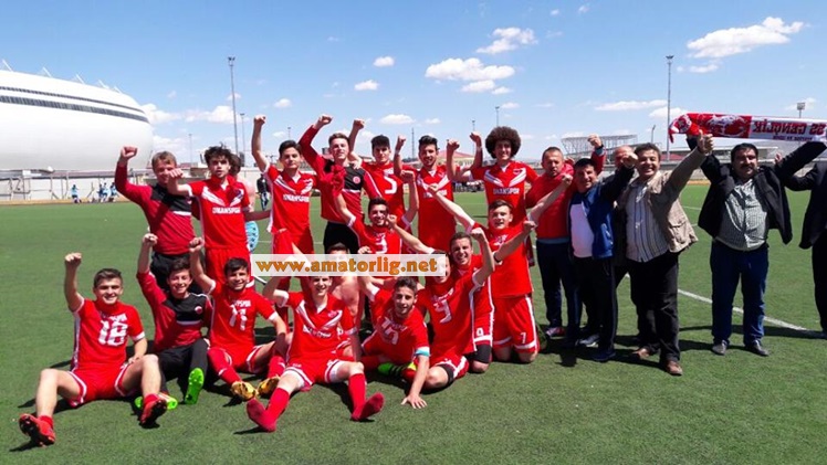 Küçükköy son dakikalarda yıkıldı