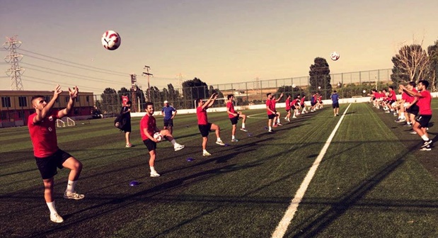 Çatalcaspor sahaya indi