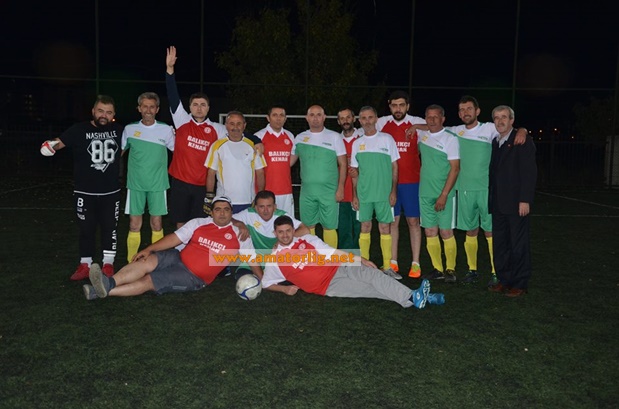 Muhtarlardan yerel basına futbol dersi