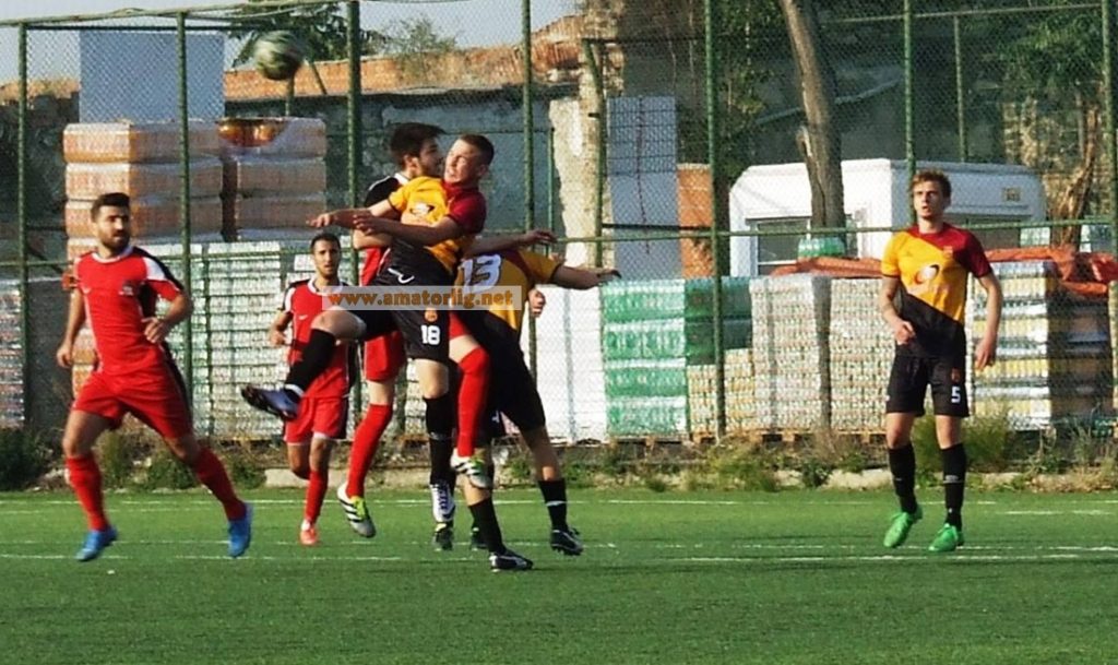 Pazariçi Köprülüspor 90’da puanı kaptı