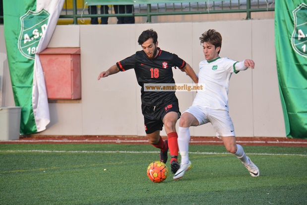 Feriköy liderliği korudu