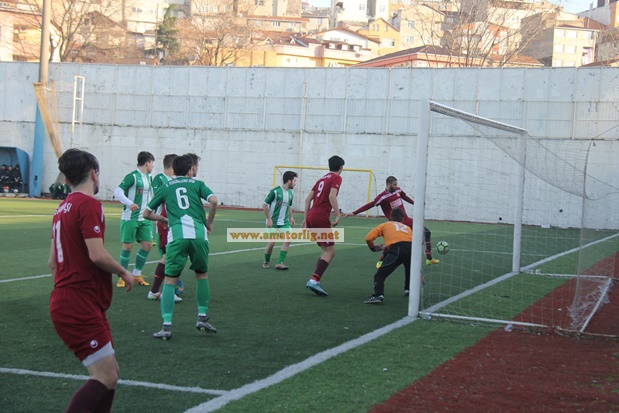 Bağlarbaşıspor farklı kazandı