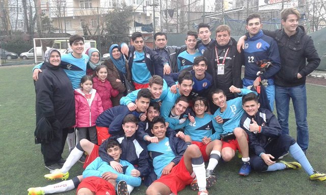 Gültepe Özgençlik şampiyon