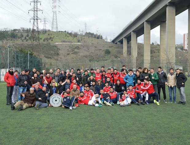 36 maçtır kaybetmeden Süper Amatör Lig’e yükseldiler