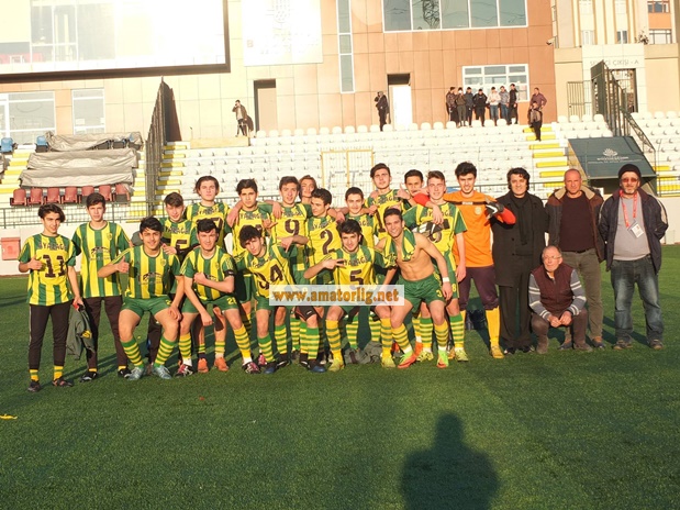 Ayazağaspor Ömer için kazandı