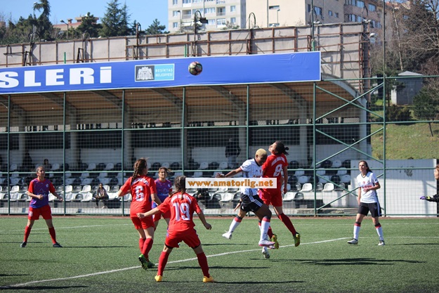 Beşiktaş’ın kızları Adana’ya acımadı