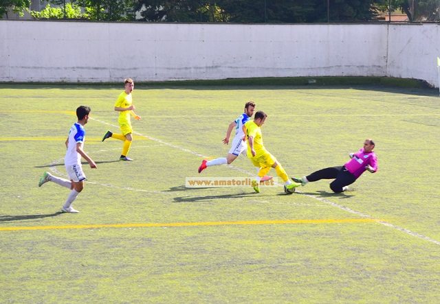 İstanbul Sahilspor liderliği sevdi