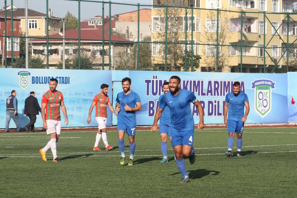 Arnavutköy Belediyespor üç puanı üç golle aldı