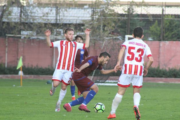 Cevizli Anadoluspor liderliğini sürdürdü