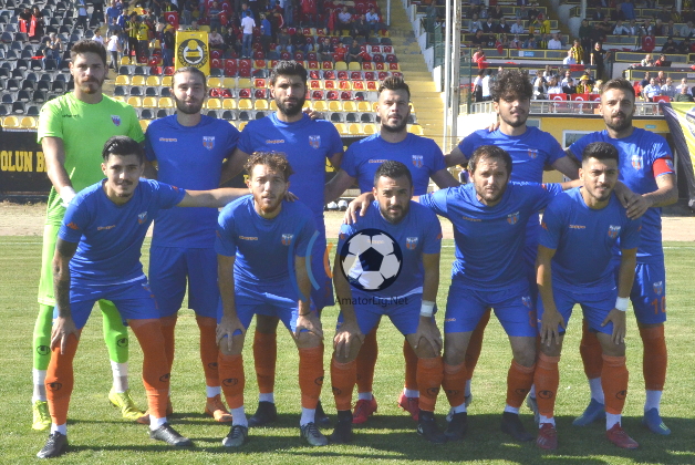 Alibeyköyspor’da 10 futbolcu ile yollar ayrıldı