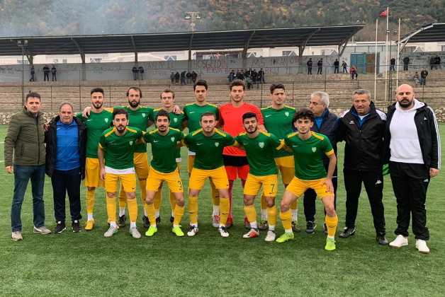 Altınova Belediyespor  yükselmek istiyor