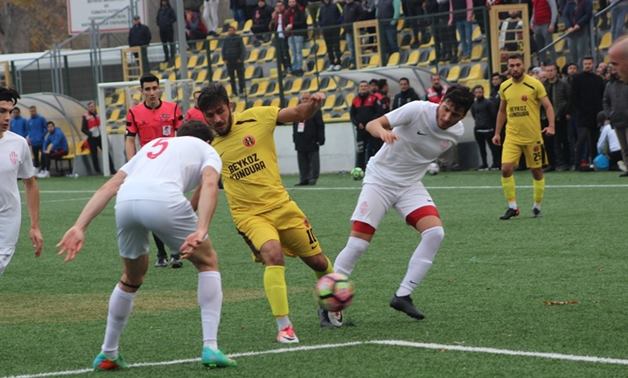 Beykoz 10 kişiyle bir puanı kurtardı