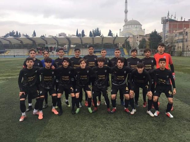 Batı Trakyaspor’a 3 dakikada yetti