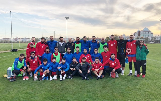 Arnavutköy Belediyespor’un kampı sürüyor
