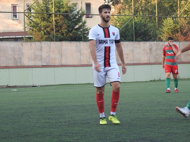 Berkan Özbek İstanbul Kayaşehirspor’da