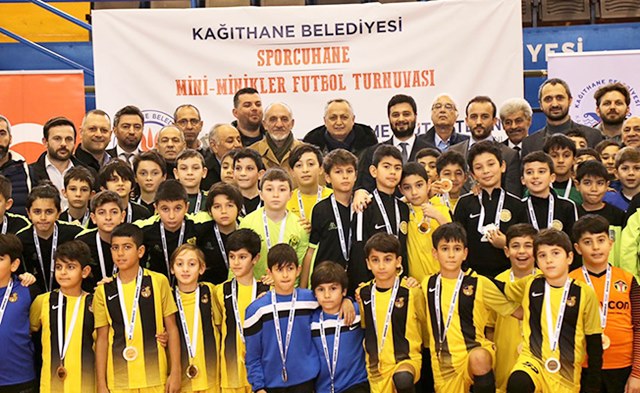 Kağıthane’de şampiyon Çeliktepespor oldu