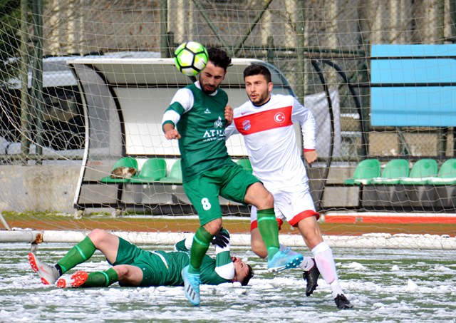 12 golün atıldığı maçı Malkoçoğluspor kazandı