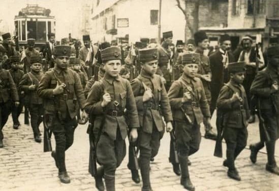 Çanakkale Zaferi’ni kutluyoruz