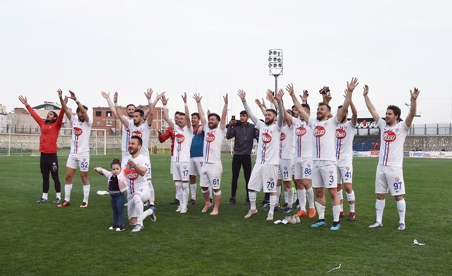 Bursa’da şampiyon Mustafakemalpaşaspor