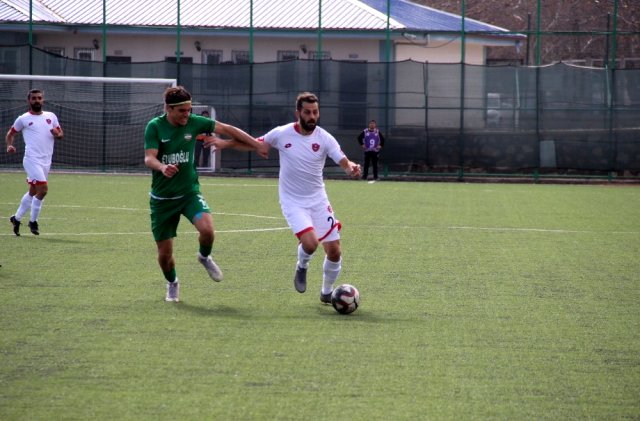 Tepecikspor 90’da yıkıldı