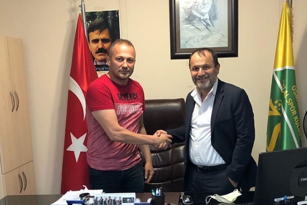 İstiklalspor Hocasıyla yeniden anlaştı