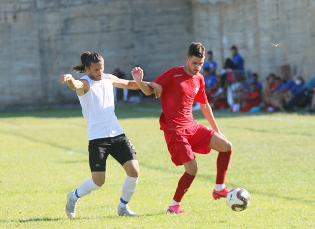 Silivrispor-Çatalca maçında 4 gol çıktı