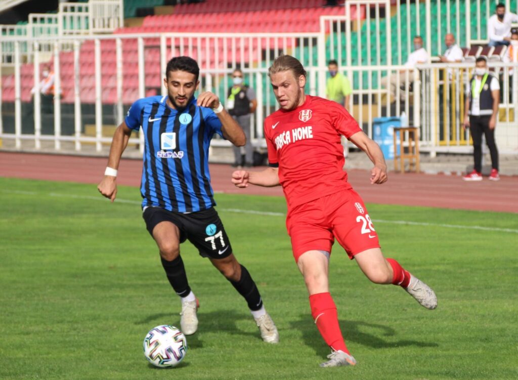 Halide Edip Adıvarspor 3 puanı 2 golle aldı