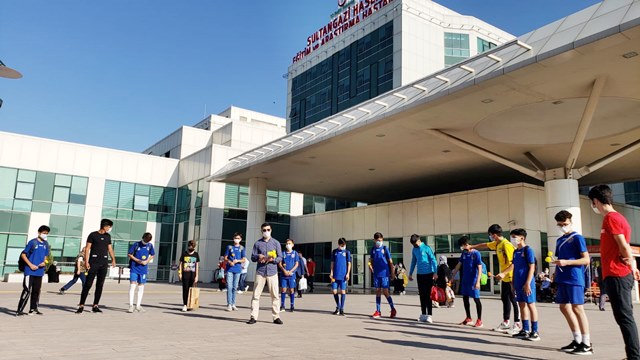 Sultanşehirspor’dan sağlık çalışanlarına moral alkışı