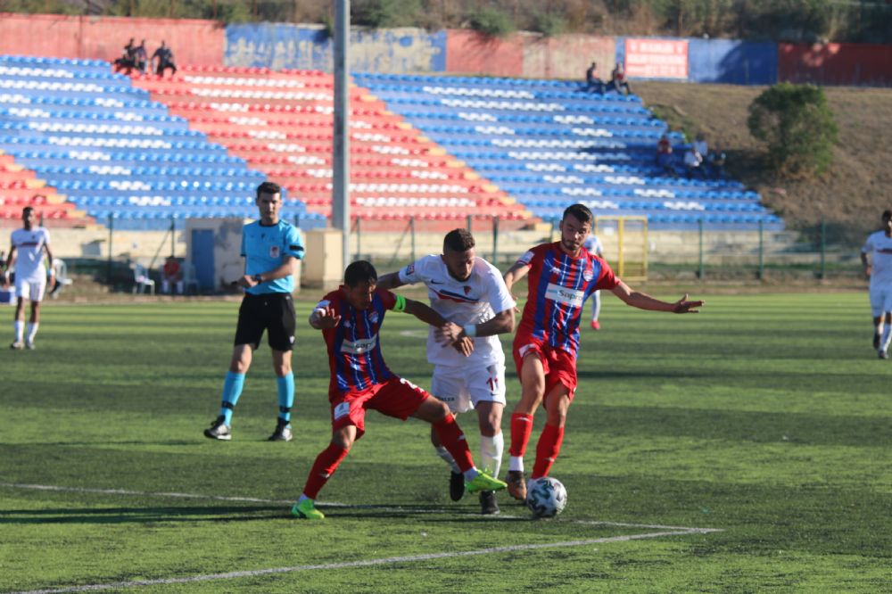 Silivri’de müthiş maçı katleden hakemlerdi