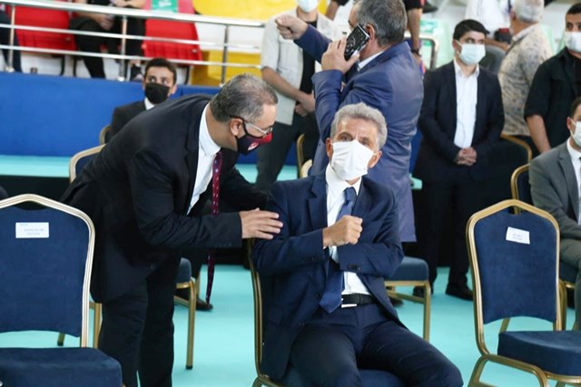 Tepkileri gören Ali Düşmez şaşırtmaya devam ediyor