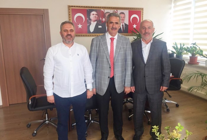 Fikret Sivri Koral’ı makamında ziyaret etti