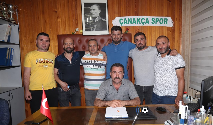 Çanakçaspor görev dağılımını yaptı