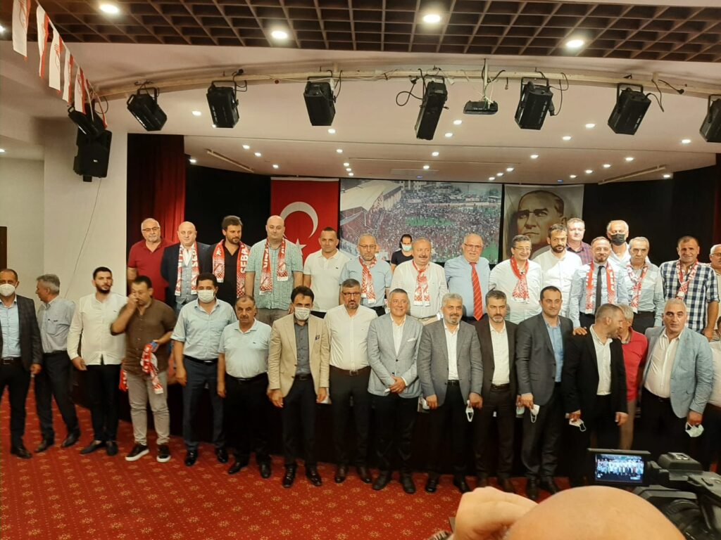 Sebat Gençlik Kongre yaptı Başkanı seçti hedef 3.Lig