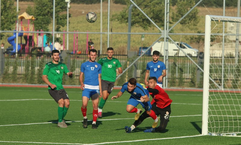 Çatalcaspor ve Tepecik hazırlık maçında karşılaştı