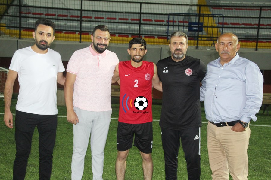 Çekmeköy Belediyesi Alemdağspor’dan iki imza
