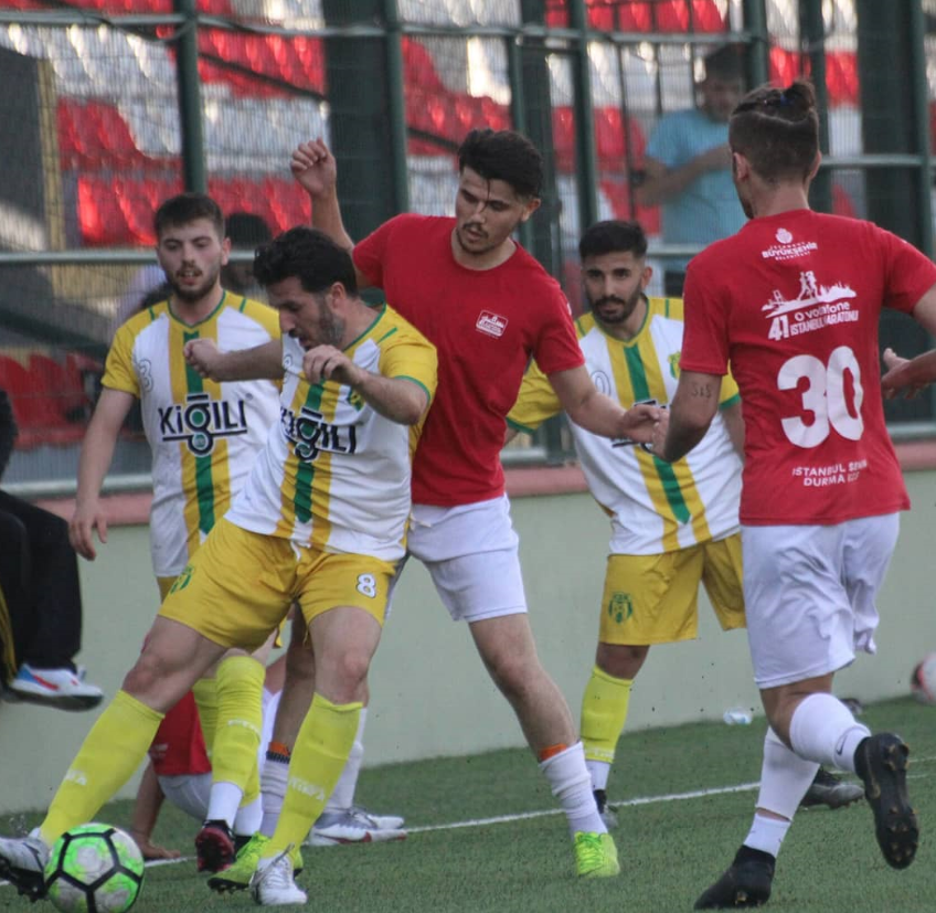 Kağıthanespor ile Mecidiyeköyspor ilk maçlarına çıktı