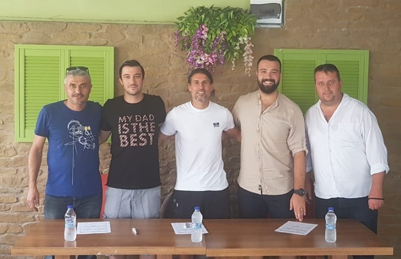 Burak Akdiş Kınık Belediyespor’da