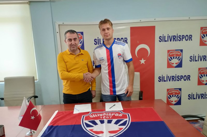 Silivrispor aradığı forveti buldu