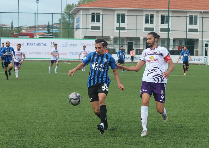 Arnavutköy Belediye zirveye yerleşti