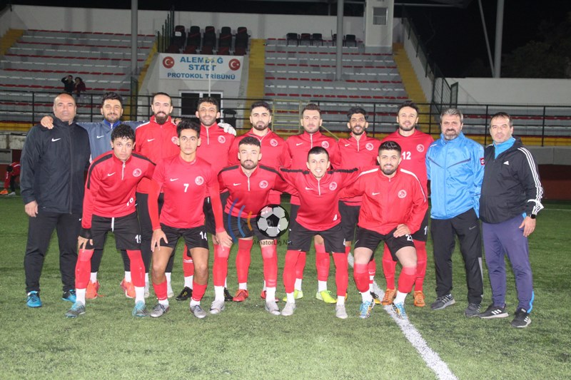 Çekmeköy Belediyesi Alemdağ Tunusbağı’nı 3 golle geçti