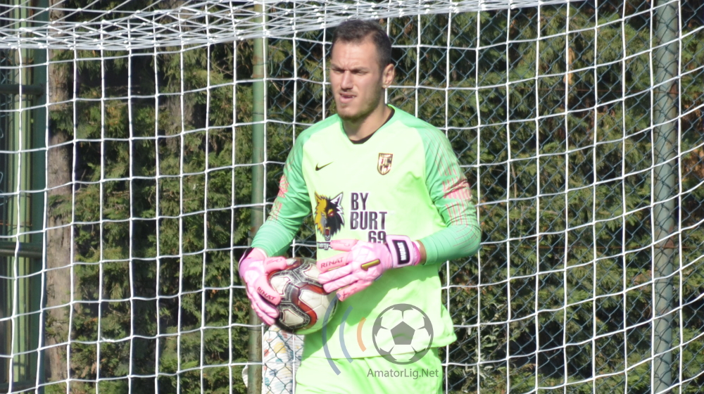 Tecrübeli eldiven Bayburt 1918 FK’da