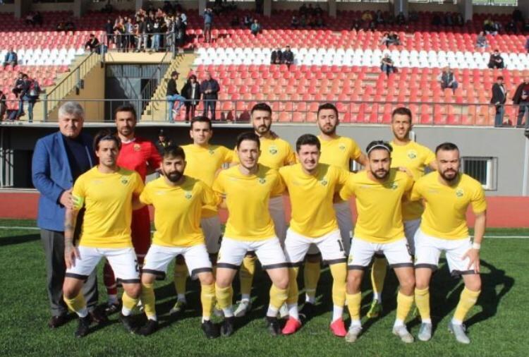 Yenibosna liderliğe yükseldi