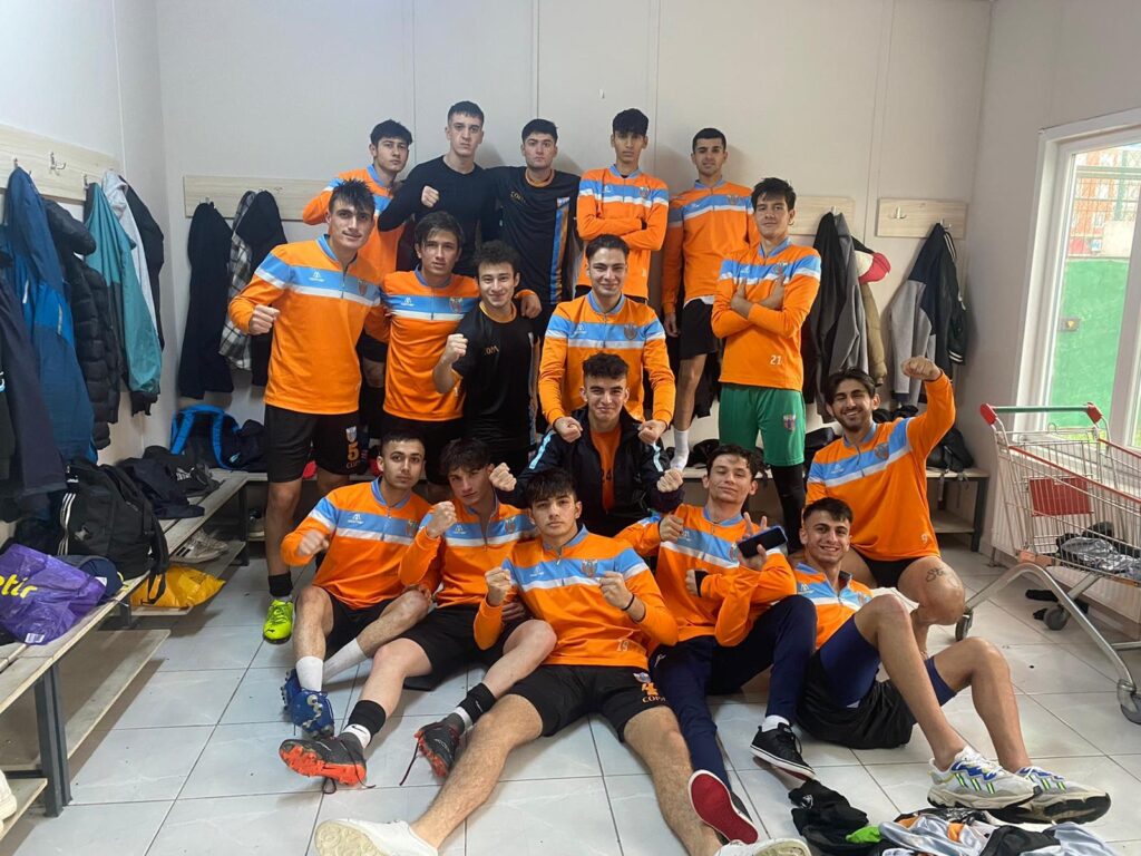 Alibeyköyspor farkını gösterdi